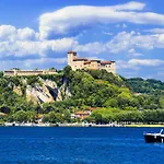 La Mansarda Di Mariuccia 度假居 *