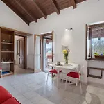 Casa de Férias La Mansarda Di Mariuccia *