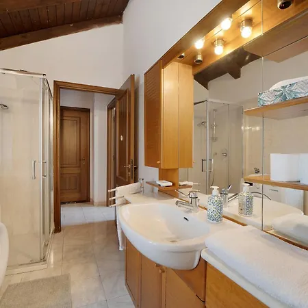 Tatil Evi La Mansarda Di Mariuccia Castelletto sopra Ticino