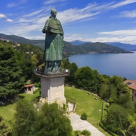 La Mansarda Di Mariuccia * Castelletto sopra Ticino