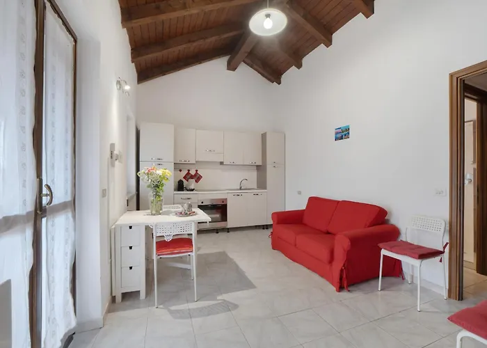 La Mansarda Di Mariuccia Сasa de vacaciones *